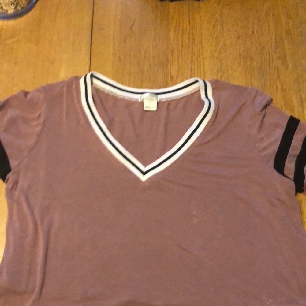 pink/purple white black crop top - Picture 1 of 3
